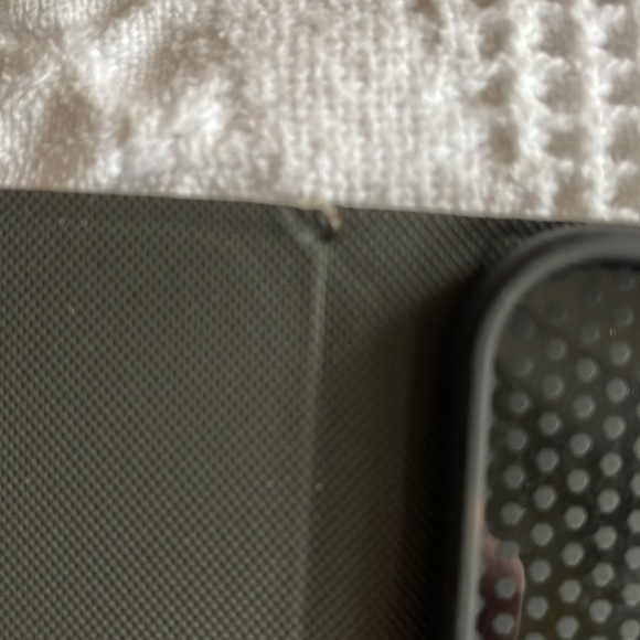 iPad cover NWT, designer look - Picture 3 of 5